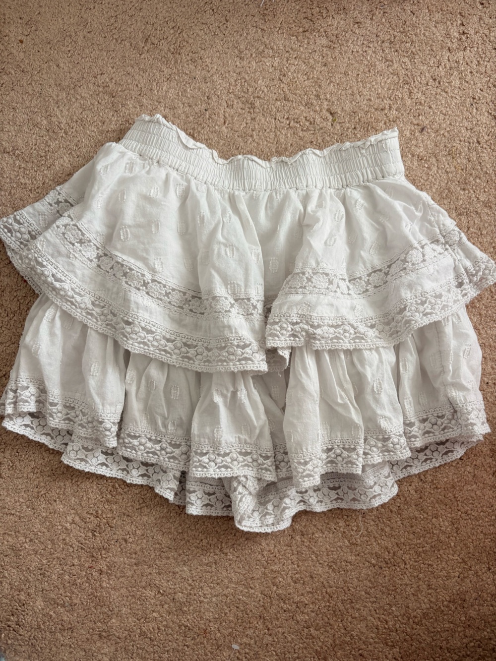AE White Tiered Lace Skirt/Skort